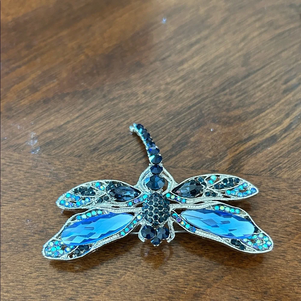Vintage blue and green dragonfly brooch - Picture 2 of 6